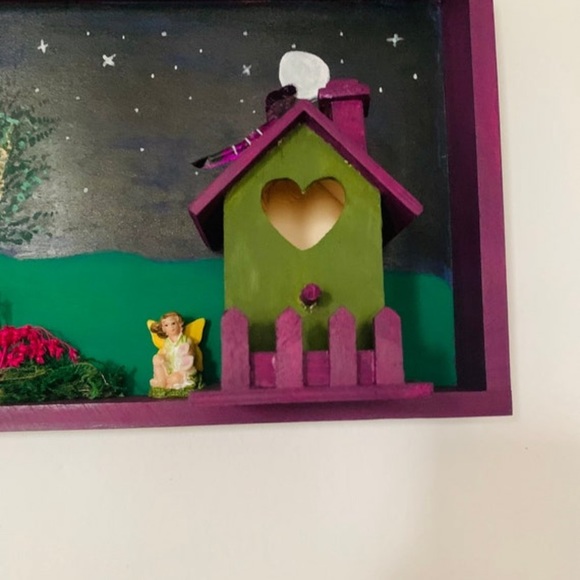 Gothic Wooden Birdhouse - Picture 7 of 7